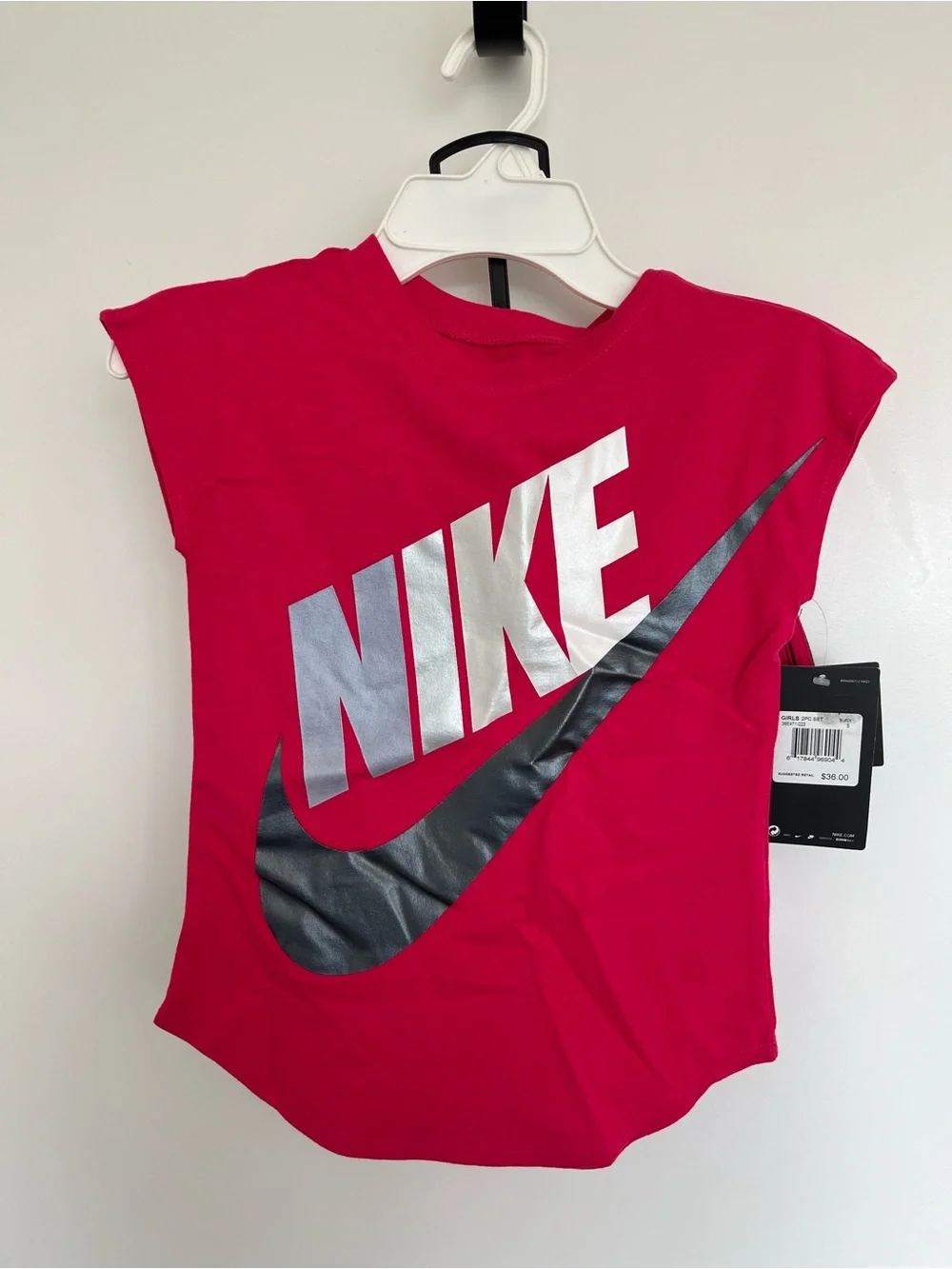 Nike Kids Hot Pink/Black Set with Silver Logo Size 5 NWT
